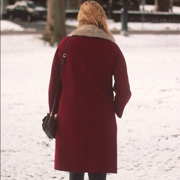 Wool Vintage Coat with Fur Collar - Beautiful Raspberry! - Picture 6 of 7